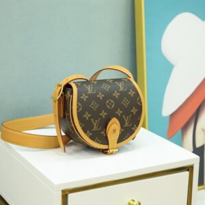 Louis Vuitton M44860 Tambourin Bag