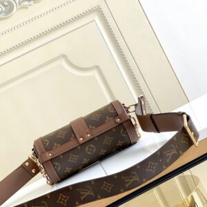 louis vuitton m57835 papillon trunk