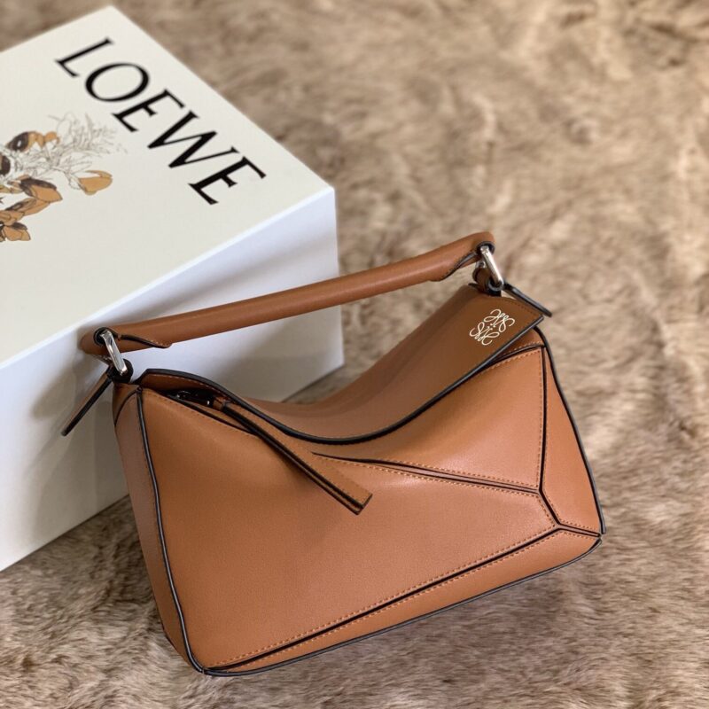 Loewe 588168 Small Puzzle In Soft Grained Calfskin