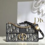 Dior M9334 30 Montaigne East-West Bag With Chain