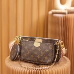 Louis Vuitton M44840 Multi Pochette Accessories Handbag