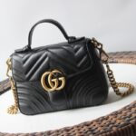 gucci 547260 marmont diamond pattern bag flap bag chain bag