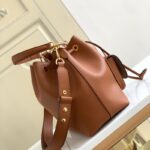 louis vuitton m57687 lockme apricot cowhide bucket bag