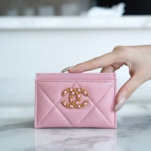 Chanel AP1167 Pink 19 Card Holder