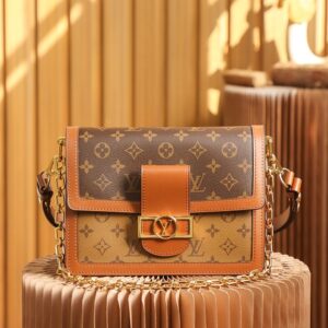 Louis Vuitton M45958 Dauphine Handbag
