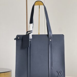 Louis Vuitton M21542 Aerogram Tote