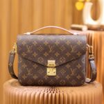 Louis Vuitton M44875 Pochette MéTis Shoulder Bag Messenger Bag