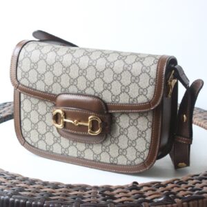 gucci 602204 gg supreme classic flap bag saddle bag