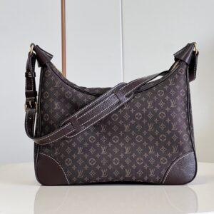 Louis Vuitton M95225 Boulogne Handbag