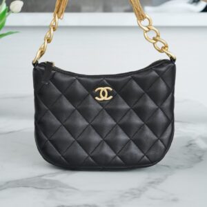Chanel Black Women's Hobo Bag